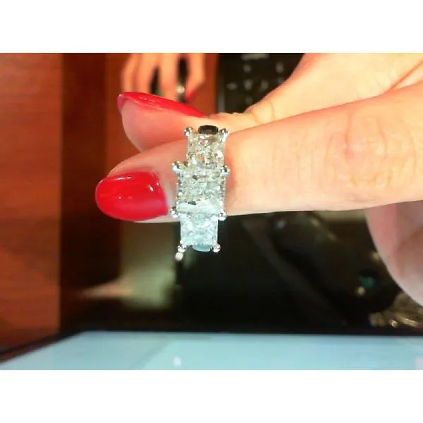 Engagement Ring Meyers Jewelers Grove City, OH