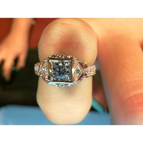 Engagement Ring Meyers Jewelers Grove City, OH