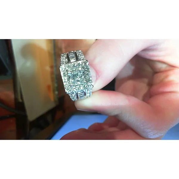 Engagement Ring Meyers Jewelers Grove City, OH