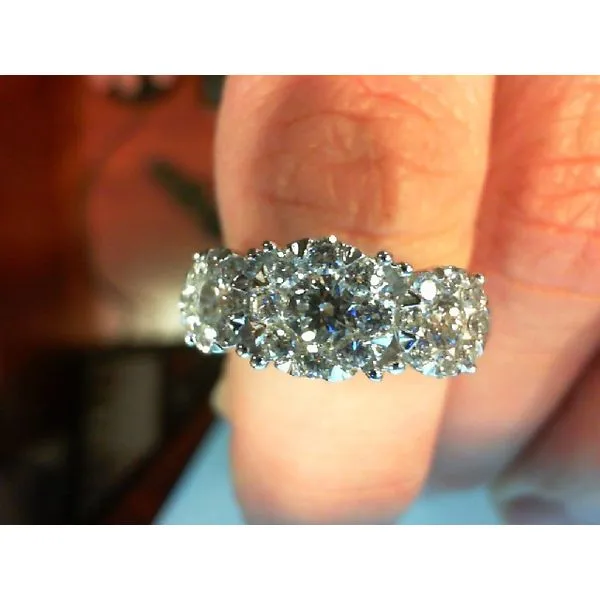 Engagement Ring Meyers Jewelers Grove City, OH