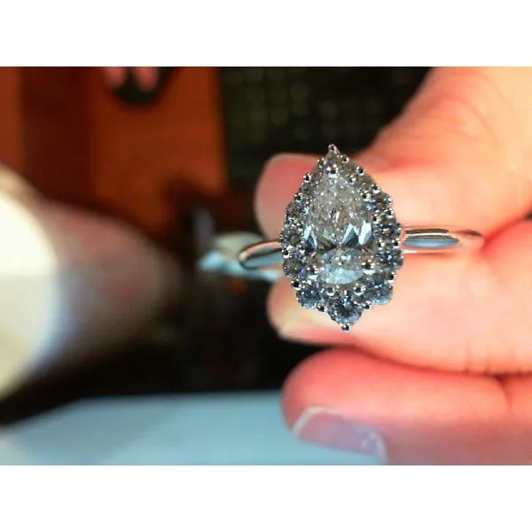 Engagement Ring Meyers Jewelers Grove City, OH