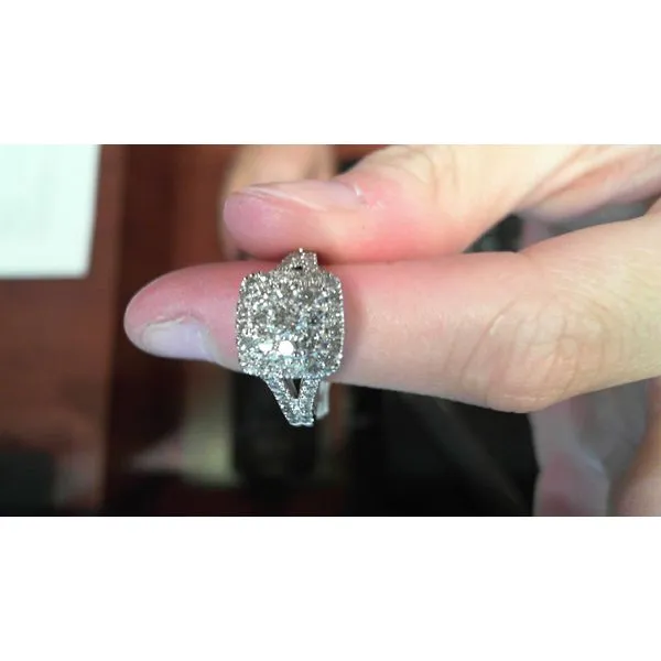 Engagement Ring Meyers Jewelers Grove City, OH