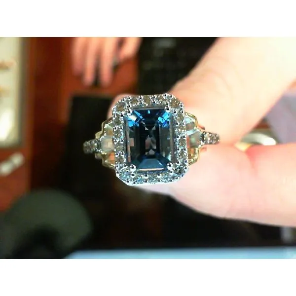 Fashion Ring Meyers Jewelers Grove City, OH