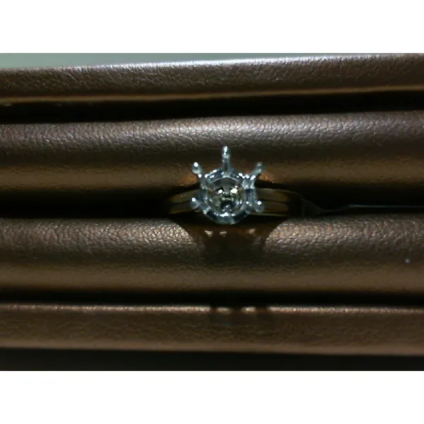 Semi-Mount Meyers Jewelers Grove City, OH