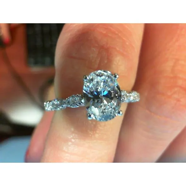 Semi-Mount Meyers Jewelers Grove City, OH