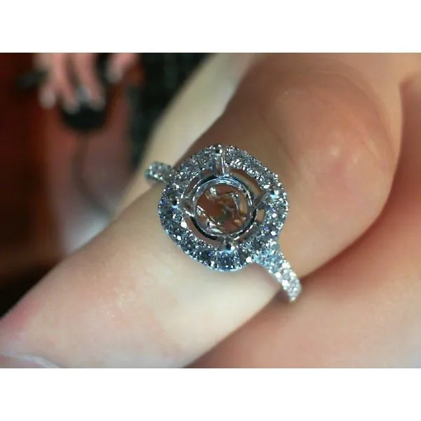 Semi-Mount Meyers Jewelers Grove City, OH
