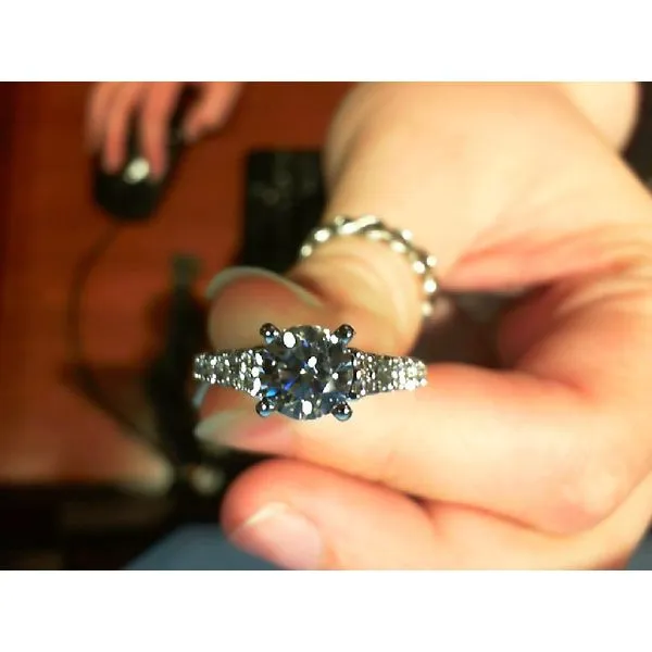 Semi-Mount Meyers Jewelers Grove City, OH