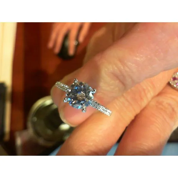 Semi-Mount Meyers Jewelers Grove City, OH