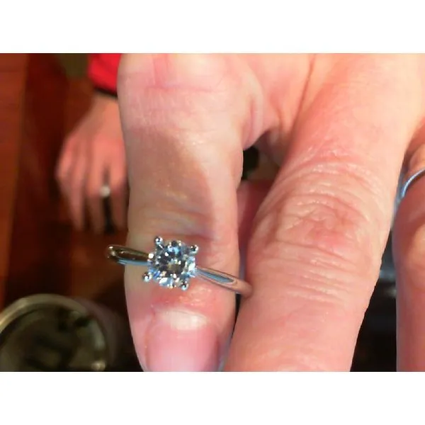 Semi-Mount Meyers Jewelers Grove City, OH