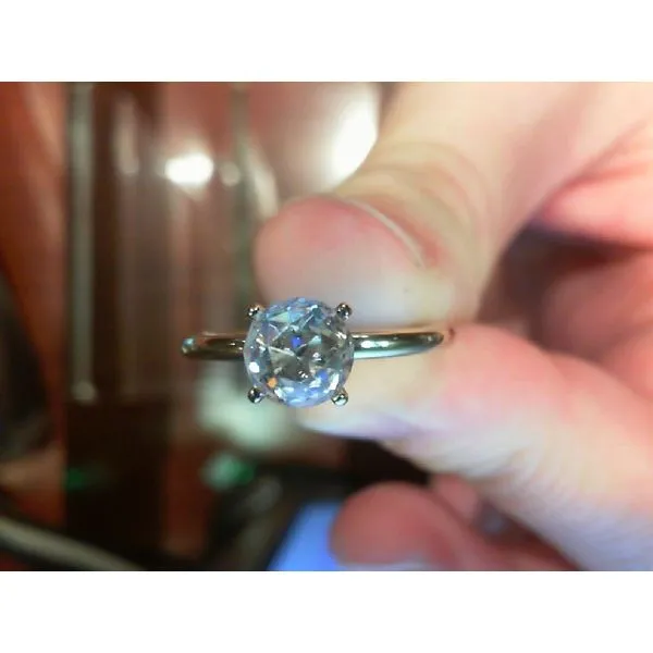 Semi-Mount Meyers Jewelers Grove City, OH