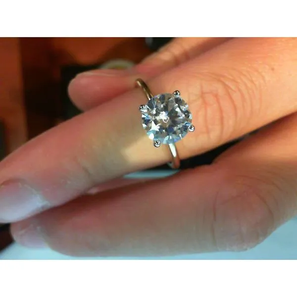 Semi-Mount Meyers Jewelers Grove City, OH