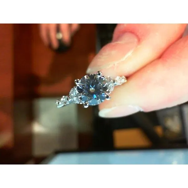 Semi-Mount Meyers Jewelers Grove City, OH
