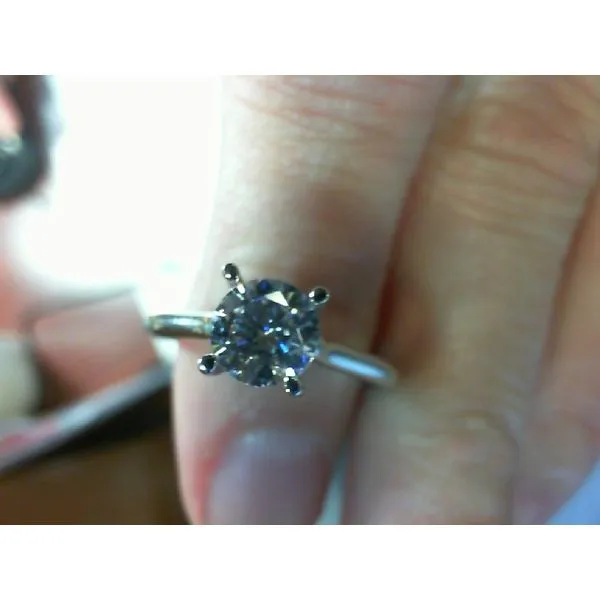 Semi-Mount Meyers Jewelers Grove City, OH