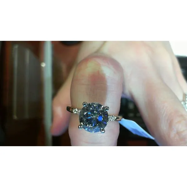 Semi-Mount Meyers Jewelers Grove City, OH