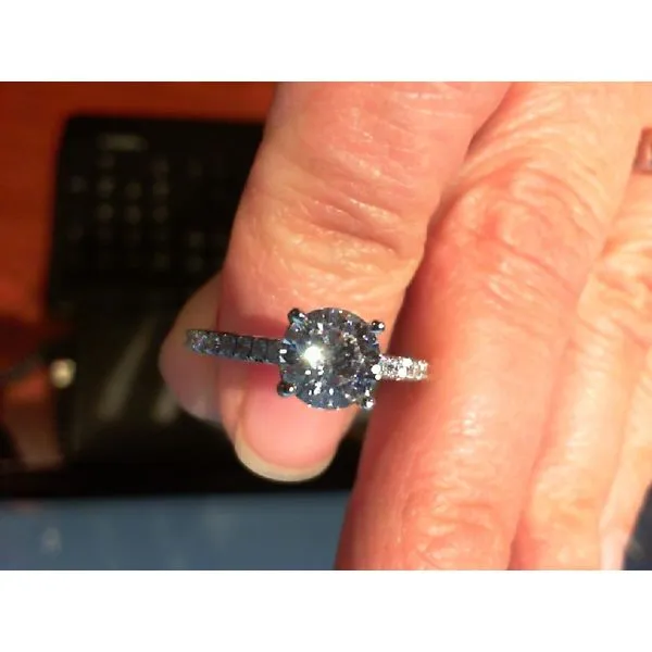 Semi-Mount Meyers Jewelers Grove City, OH