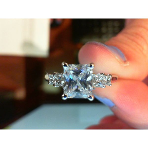 Semi-Mount Meyers Jewelers Grove City, OH