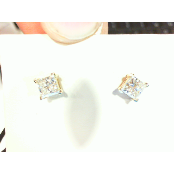 Earring Meyers Jewelers Grove City, OH