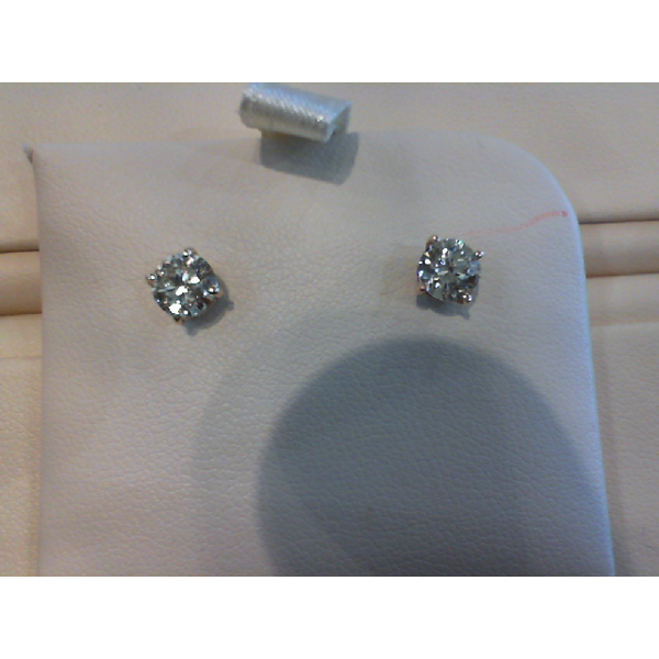 Earring Meyers Jewelers Grove City, OH