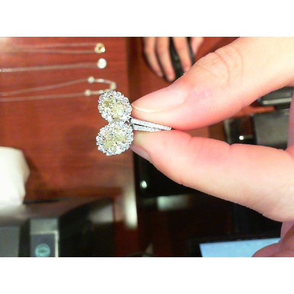 Earring Meyers Jewelers Grove City, OH