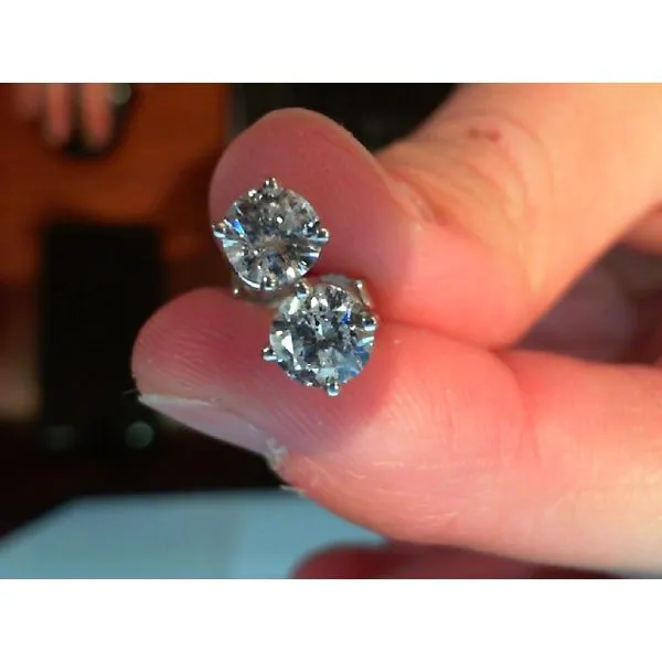 Earring Meyers Jewelers Grove City, OH