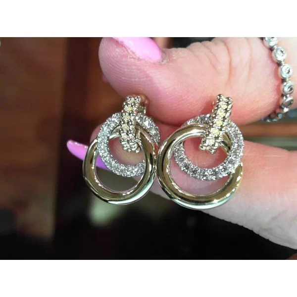 Earring Meyers Jewelers Grove City, OH