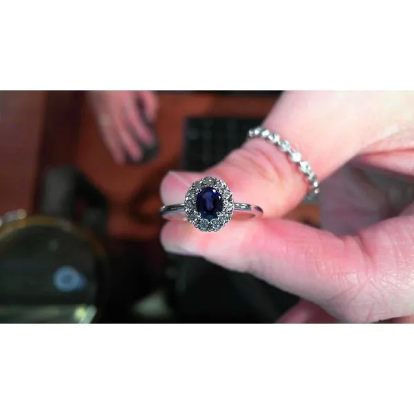 Earring Meyers Jewelers Grove City, OH