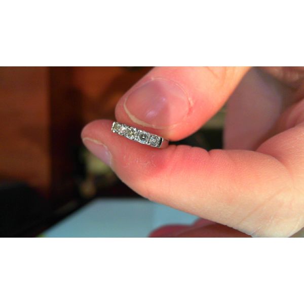 Earring Meyers Jewelers Grove City, OH