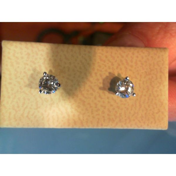 Earring Meyers Jewelers Grove City, OH