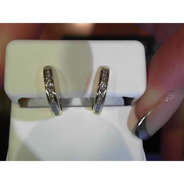 Earring Meyers Jewelers Grove City, OH