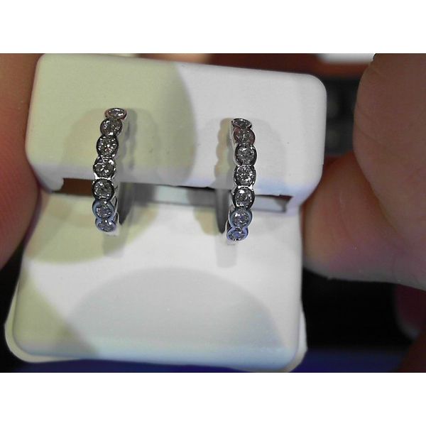 Earring Meyers Jewelers Grove City, OH
