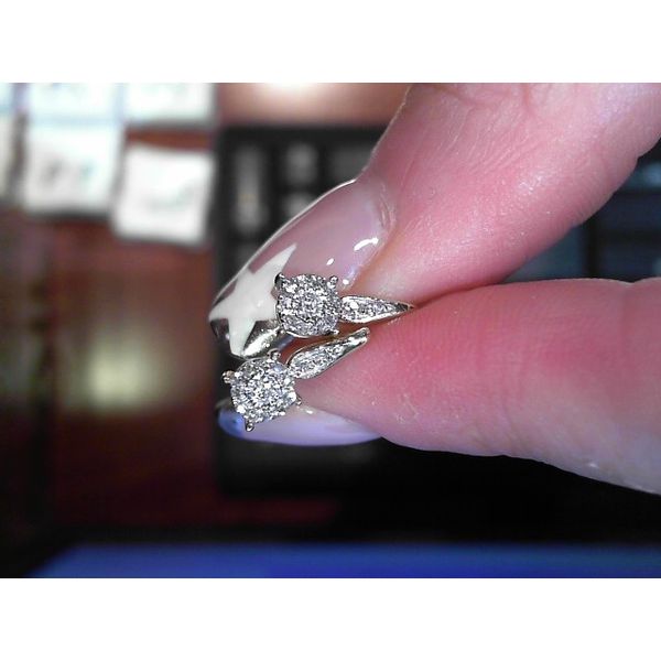 Earring Meyers Jewelers Grove City, OH