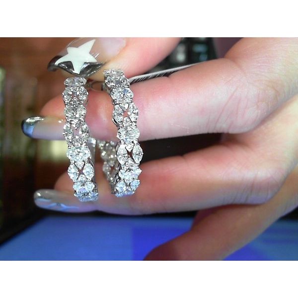 Earring Meyers Jewelers Grove City, OH