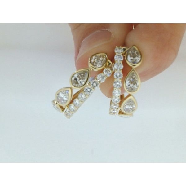 Earring Meyers Jewelers Grove City, OH