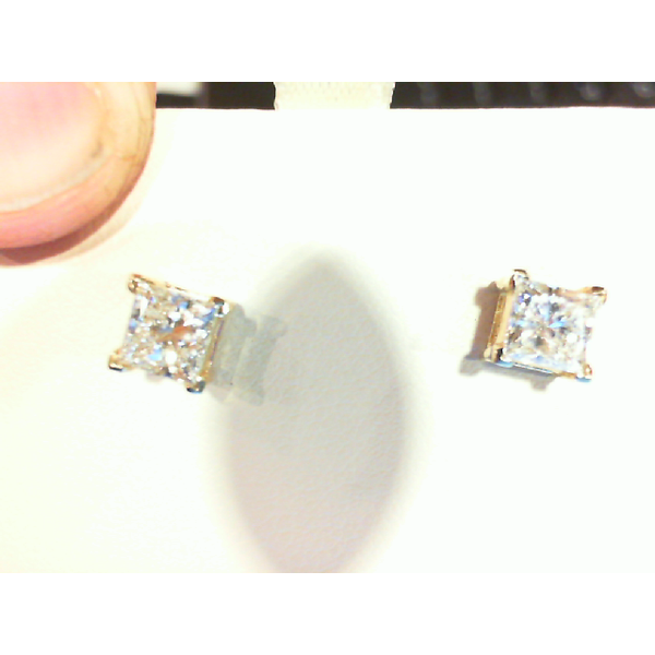 Earring Meyers Jewelers Grove City, OH