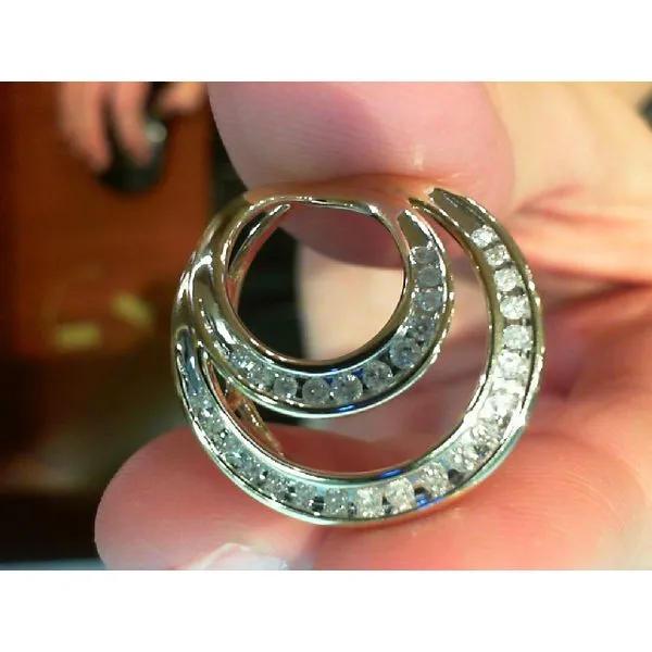 Pendant Meyers Jewelers Grove City, OH