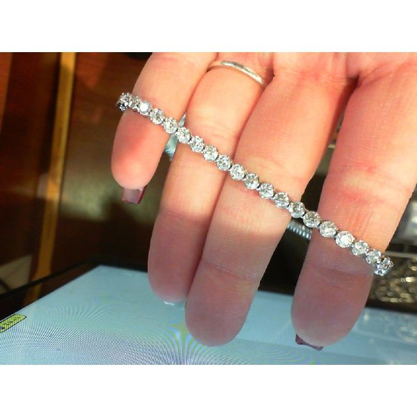 Necklace Meyers Jewelers Grove City, OH