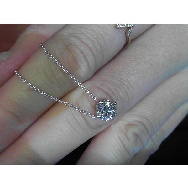 Necklace Meyers Jewelers Grove City, OH