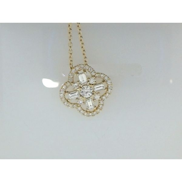 Necklace Meyers Jewelers Grove City, OH