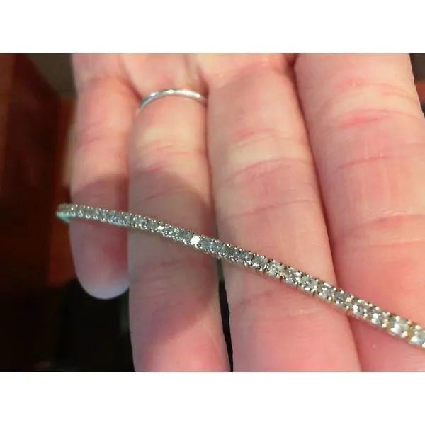 Bracelet Meyers Jewelers Grove City, OH