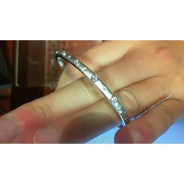 Bracelet Meyers Jewelers Grove City, OH