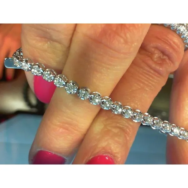 Bracelet Meyers Jewelers Grove City, OH