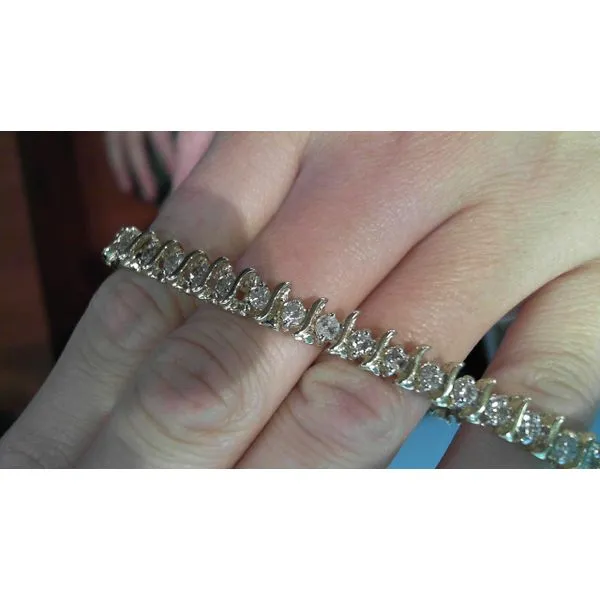 Bracelet Meyers Jewelers Grove City, OH