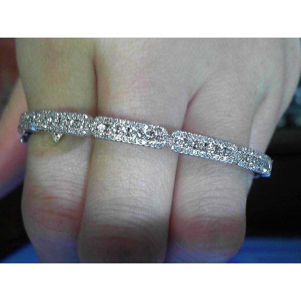 Bracelet Meyers Jewelers Grove City, OH