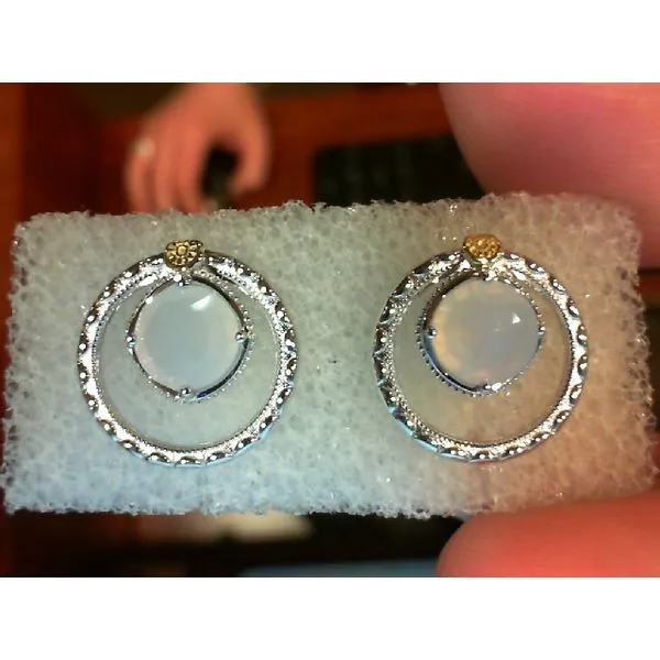 Earring Meyers Jewelers Grove City, OH