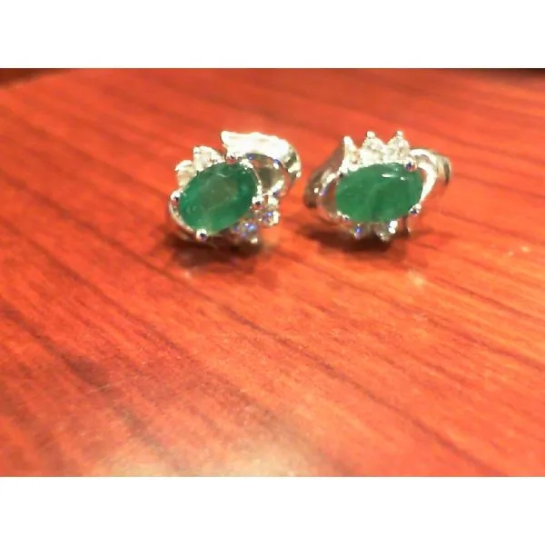 Earring Meyers Jewelers Grove City, OH