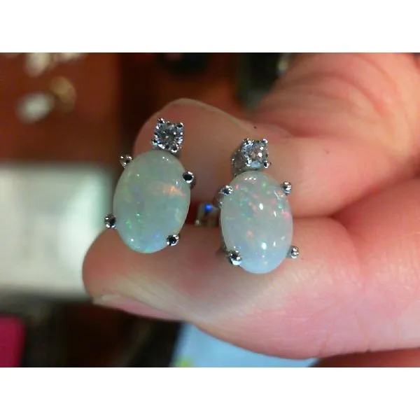 Earring Meyers Jewelers Grove City, OH