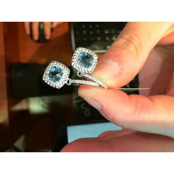 Earring Meyers Jewelers Grove City, OH
