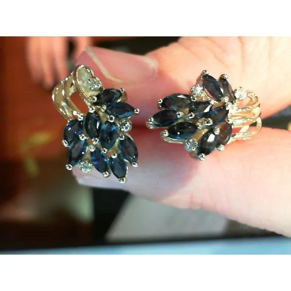 Earring Meyers Jewelers Grove City, OH