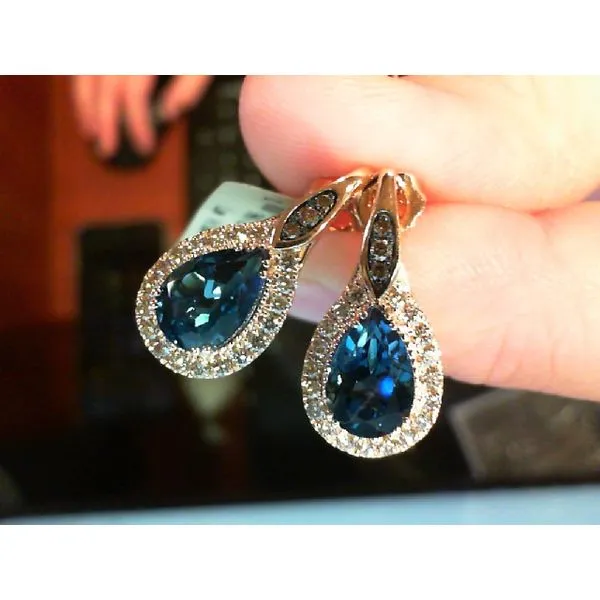Earring Meyers Jewelers Grove City, OH