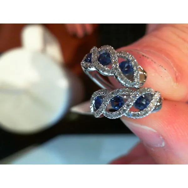 Earring Meyers Jewelers Grove City, OH